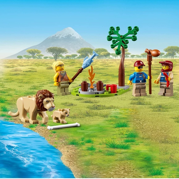 Brand new Lego City Wildlife Rescue Off-roader - Picture 5 of 5